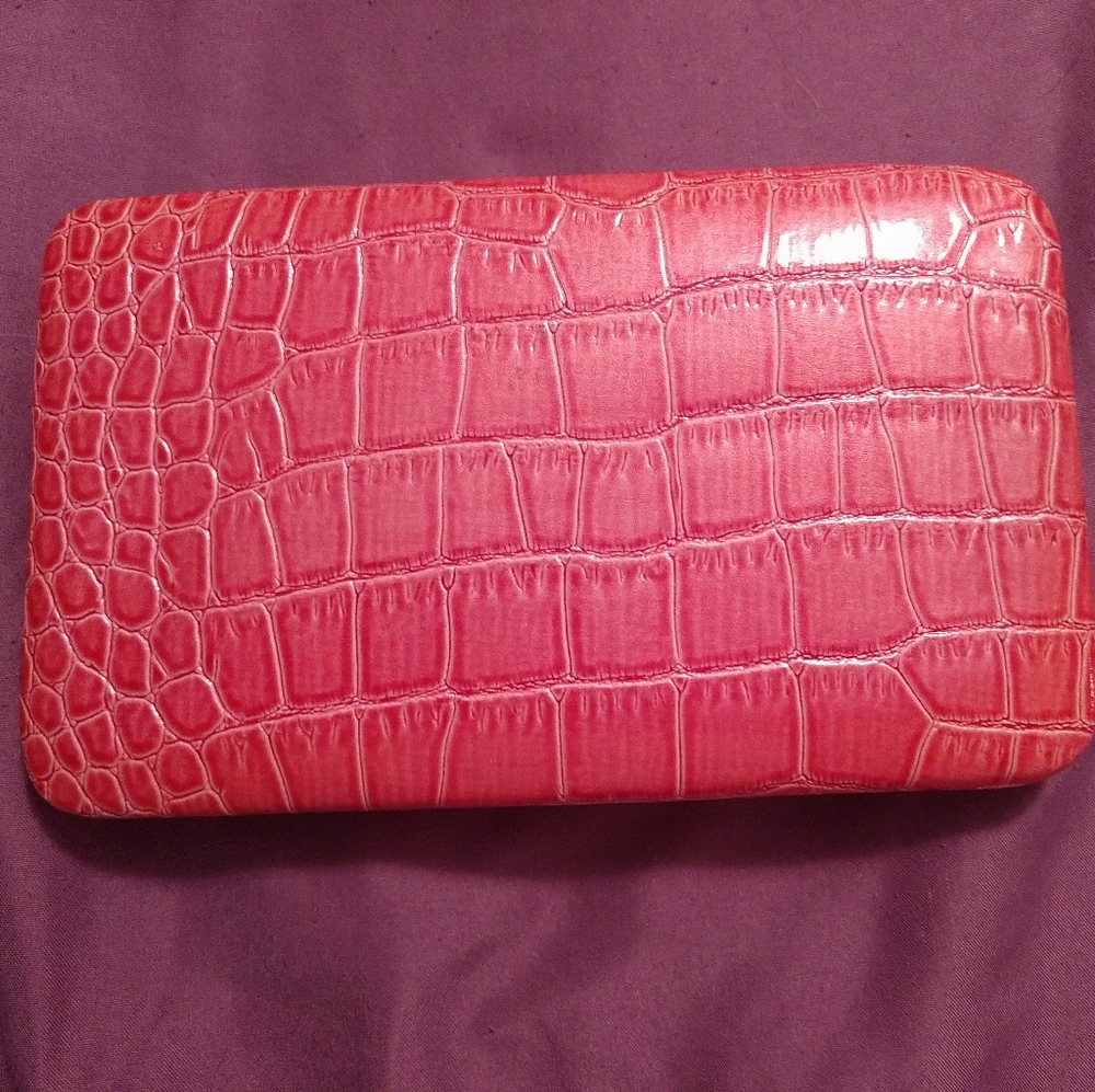 Bijorca clutch